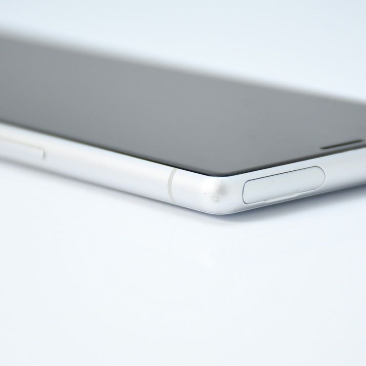 �ڱվ����ʡ� Softbank SIM�ե꡼ Xperia 1 802SO �ۥ磻��