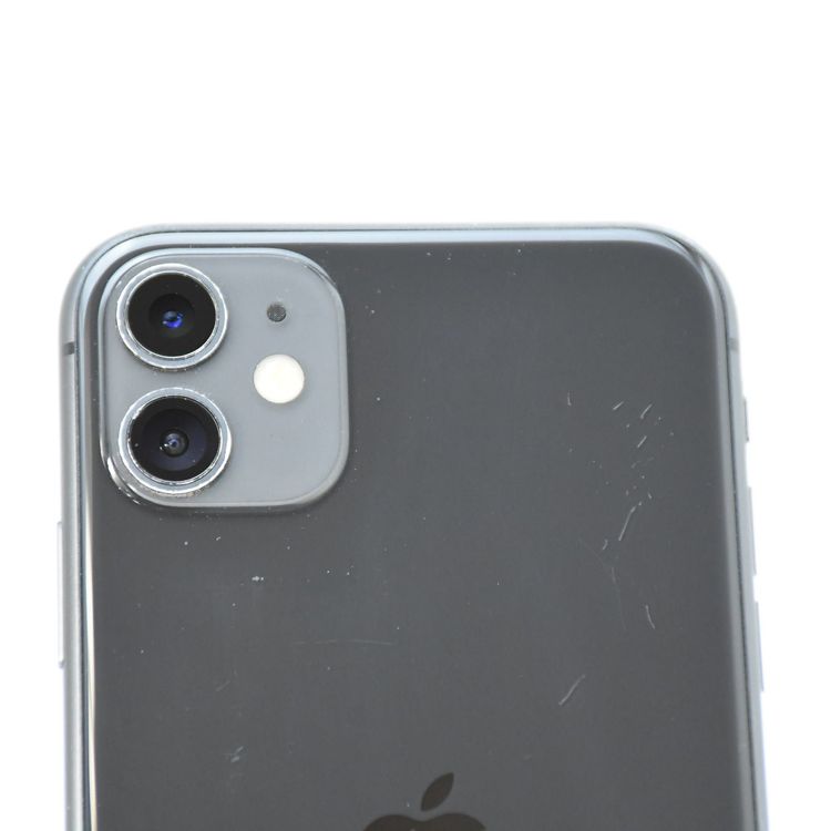 Face ID󥯡100 % SIMե꡼ iPhone11 64GB ֥å