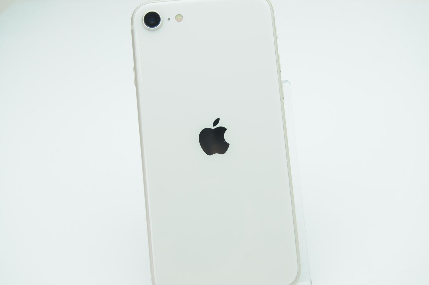 ムスビー｜電池新品同様100%＊simフリー iPhone SE 第3世代 64GB 