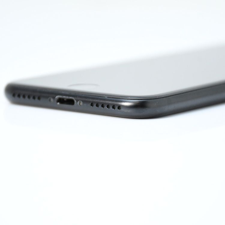 ��ư��ġ�����100 %�����ʡ�SIM�ե꡼ iPhone SE�裲���� 64GB �֥�å�