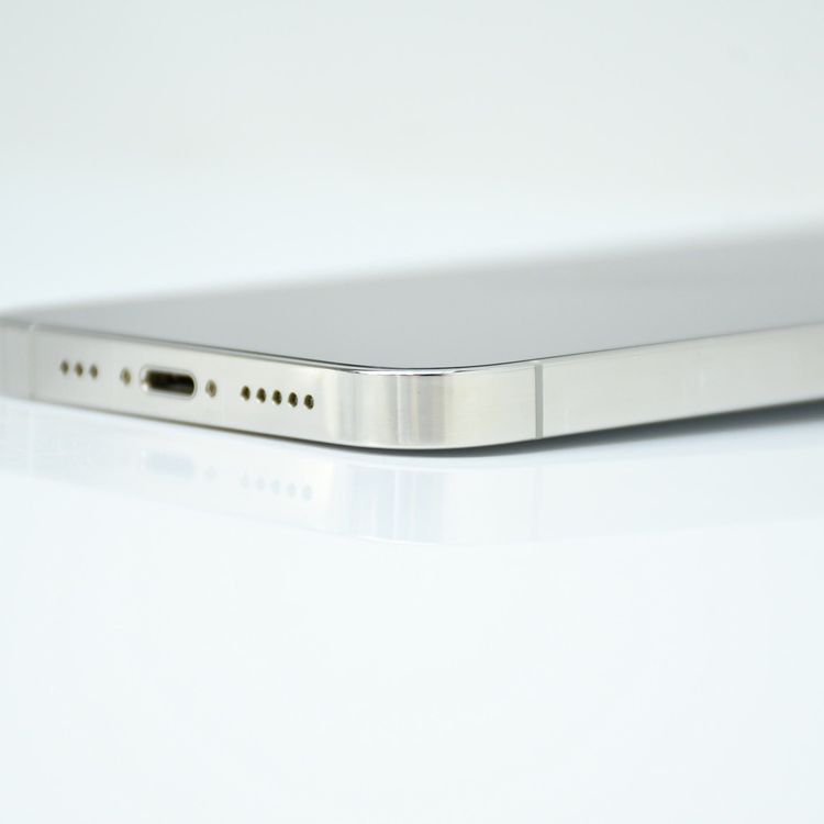 �����ʡ�docomo SIM�ե꡼iPhone13 Pro 256GB ����С�