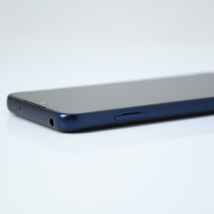 ڱվʡɹ SIMե꡼ docomo arrows We F-51B ͥӡ