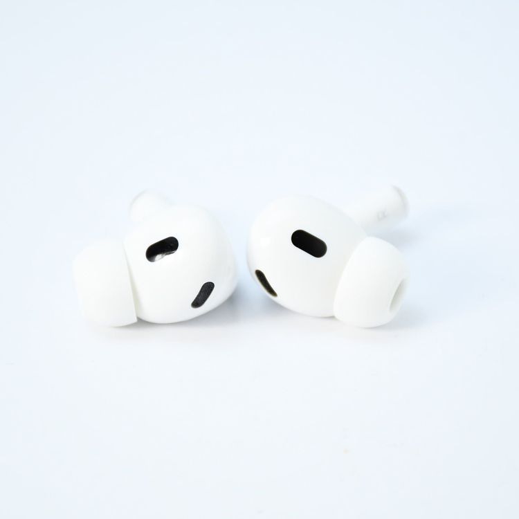 ����°�ʴ�����AirPods Pro ��2����  MQD83J/A
