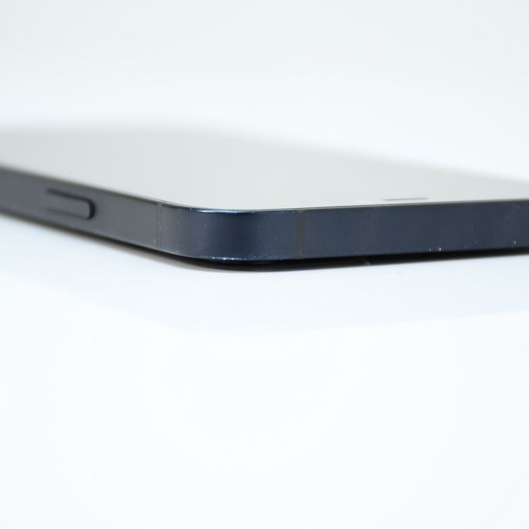 �ڱվ����ʡ�SIM�ե꡼ iPhone12 64GB �֥�å�