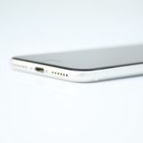 �ڽ����Хåƥ꡼��������88���SIM�ե꡼ iPhone SE �裲���� 64GB �ۥ磻��