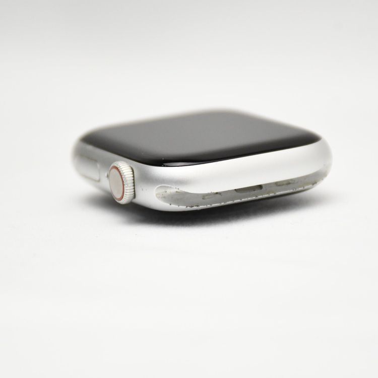 ������97%��Apple Watch Series 9 45mm GPS + Cellular��ǥ�
