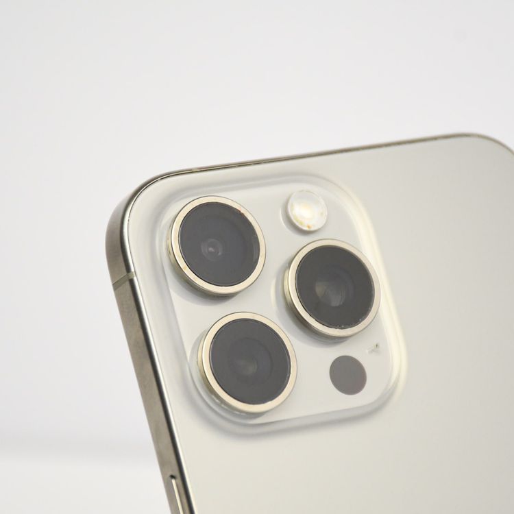 �ڱվ����ʡ������Хåƥ꡼86%��SIM�ե꡼ iPhone15 Pro Max 1TB