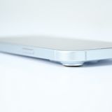 �ڱվ����ʡ������Хåƥ꡼93���SIM�ե꡼ iPhone15 128GB �֥롼