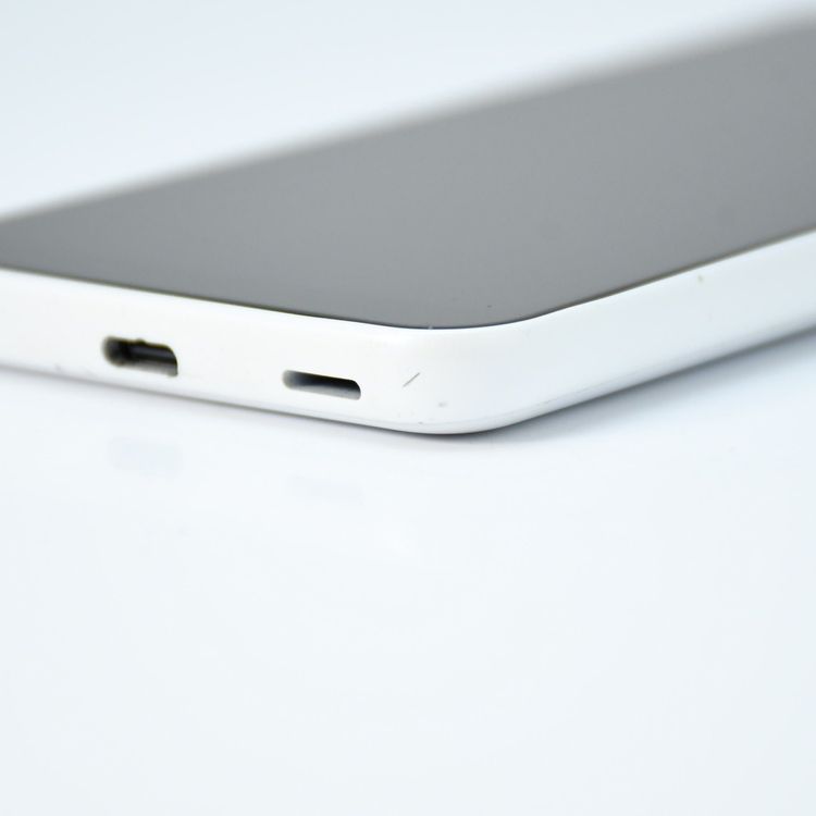 ɹ SIMե꡼ docomo arrows We F-51B ۥ磻