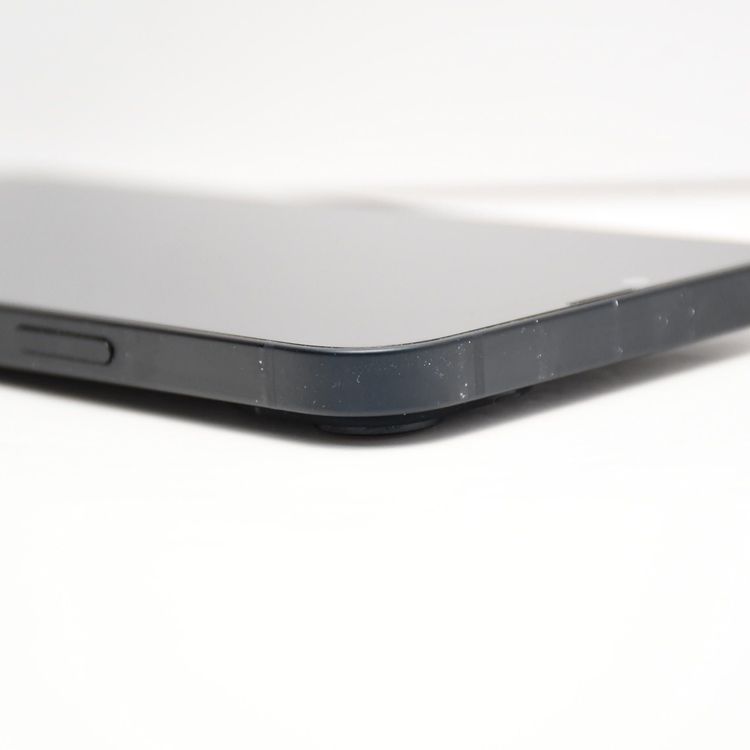 �ڱվ����ʡ���°�ʴ�����SIM�ե꡼iPhone14 Plus 256GB �ߥåɥʥ���