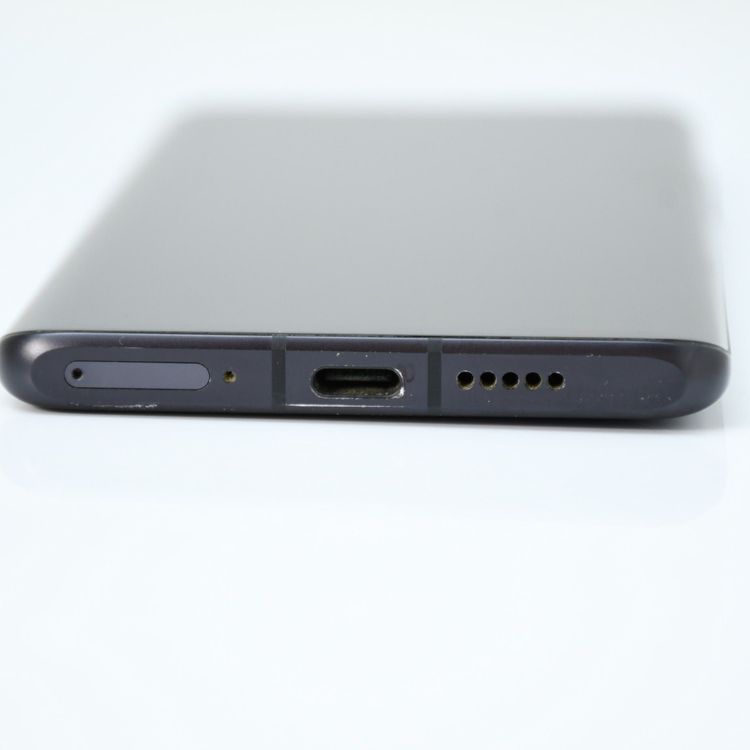 �ڱվ����ʡ�docomo SIM�ե꡼ HUAWEI P30 Pro 128GB �֥�å�