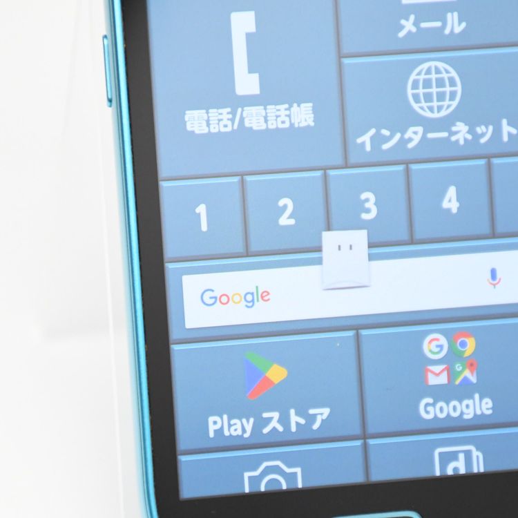 SIM�ե꡼ �餯�餯���ޡ��ȥե��� me F-03K ���Ŵ��դ�