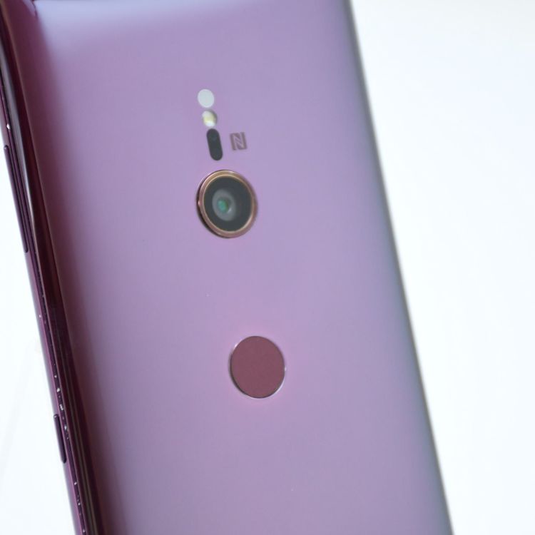 �ڱվ����ʡ������ɹ���SIM�ե꡼ Softbank Xperia XZ3 801SO