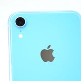 ��ư��ġ�����100 %��docomo SIM�ե꡼ iPhoneXR 64GB �֥롼