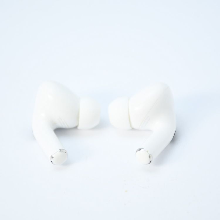 ����°�ʴ�����AirPods Pro ��2����  MQD83J/A