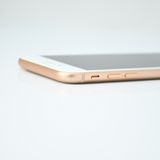 �����ʡ���°�ʴ�����SIM�ե꡼ iPhone8 64GB �������