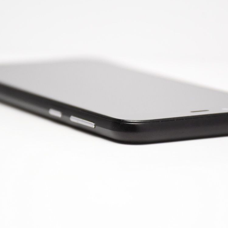SIM�ե꡼ SoftBank AQUOS sense basic 702SH �֥�å�