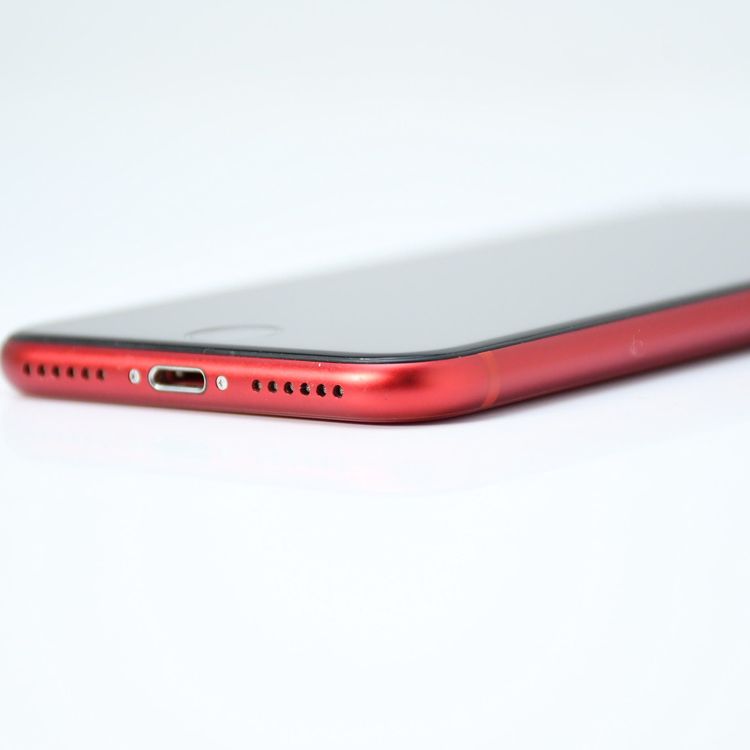 �ڽ�������81%��au SIM�ե꡼ iPhone SE �裲���� 64GB ��å�