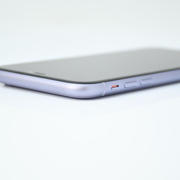 �����ʡ������Хåƥ꡼92���SIM�ե꡼ iPhone11 64GB �ѡ��ץ�