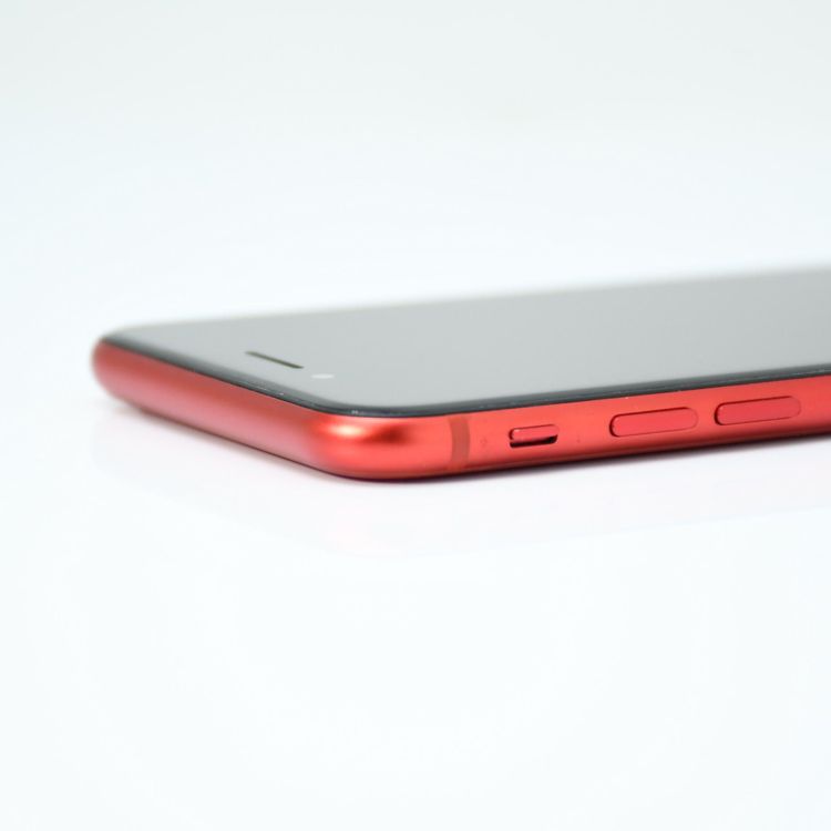 �ڽ����Хåƥ꡼��������81���SIM�ե꡼ iPhone SE �裲���� 64GB ��å�