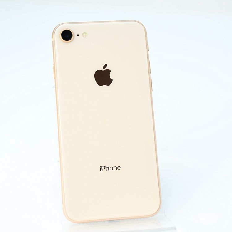 ��ư���ǽ������100���SIM�ե꡼docomo iPhone8 64GB �������