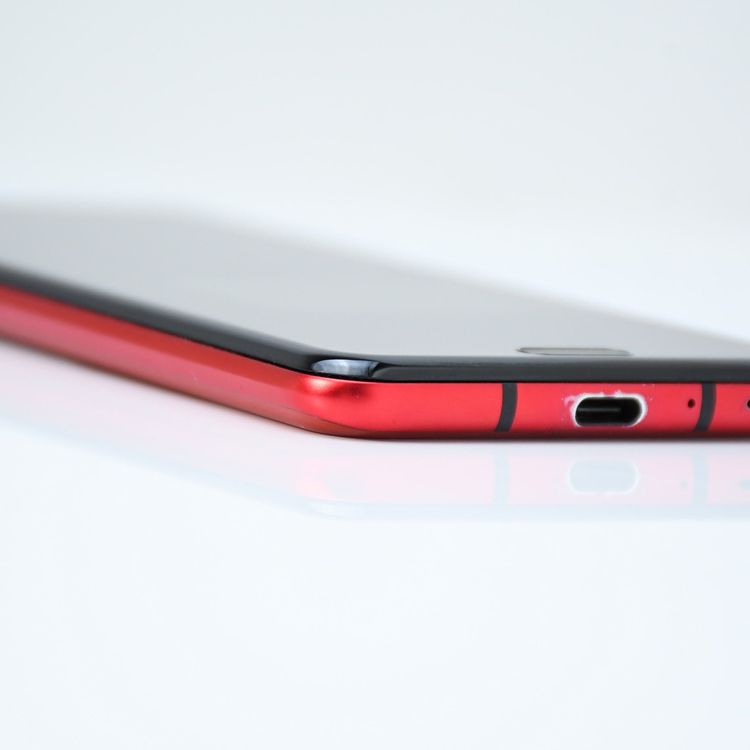 �ڥ���饸��󥯡� SIM�ե꡼ docomo AQUOS R3 SH-04L �饰���奢�꡼��å�