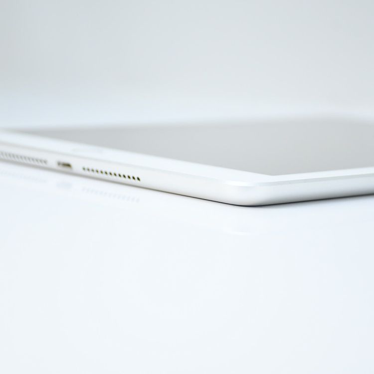 �����ʡ�iPad ��5���� 32GB  Wi-Fi��ǥ� ����С� MP2G2J/A