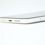 �����ʡ�docomo SIM�ե꡼ iPhone11 128GB �ۥ磻��