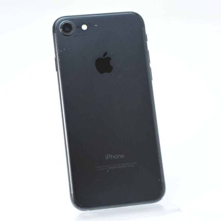 ��ư���ǽ���Хåƥ꡼�������� 86���SIM�ե꡼ iPhone7 128GB �֥�å�
