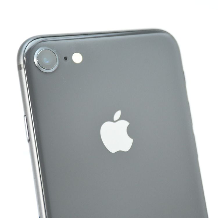 �ڥХåƥ꡼��������92���SIM�ե꡼ iPhone8 64GB ���ڡ������쥤