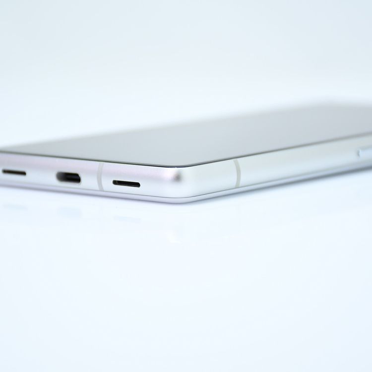 【液晶美品】SIMフリー Google Pixel7a 128GB Snow