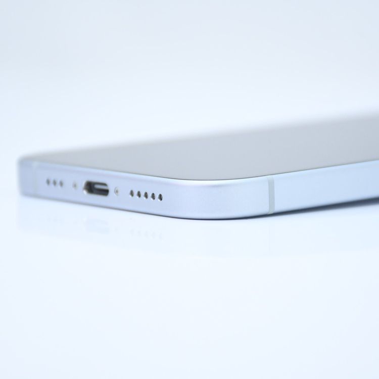 【純正バッテリー96%】SIMフリー iPhone15 128GB ブルー