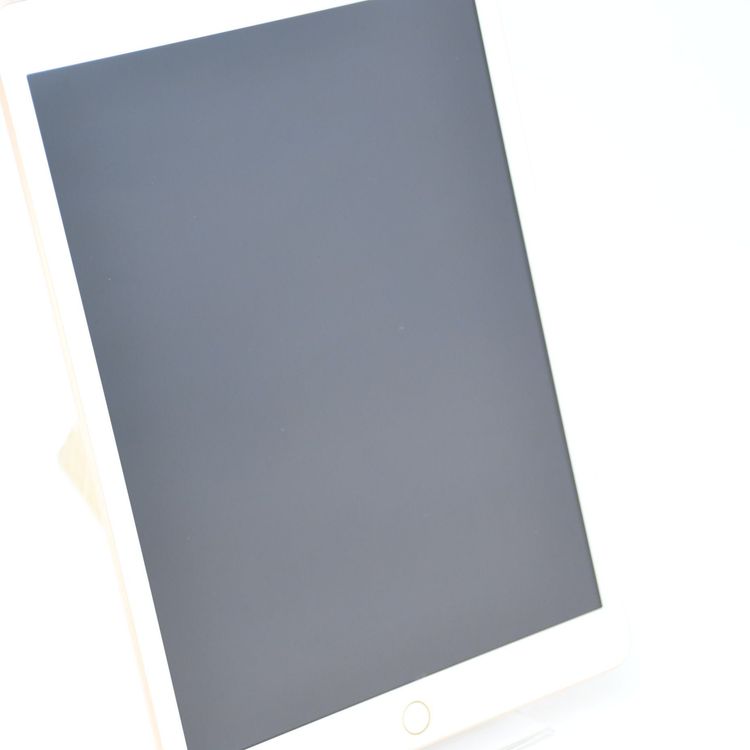 �ڥХåƥ꡼��������90���SIM�ե꡼ iPad ��7���� 32GB �������