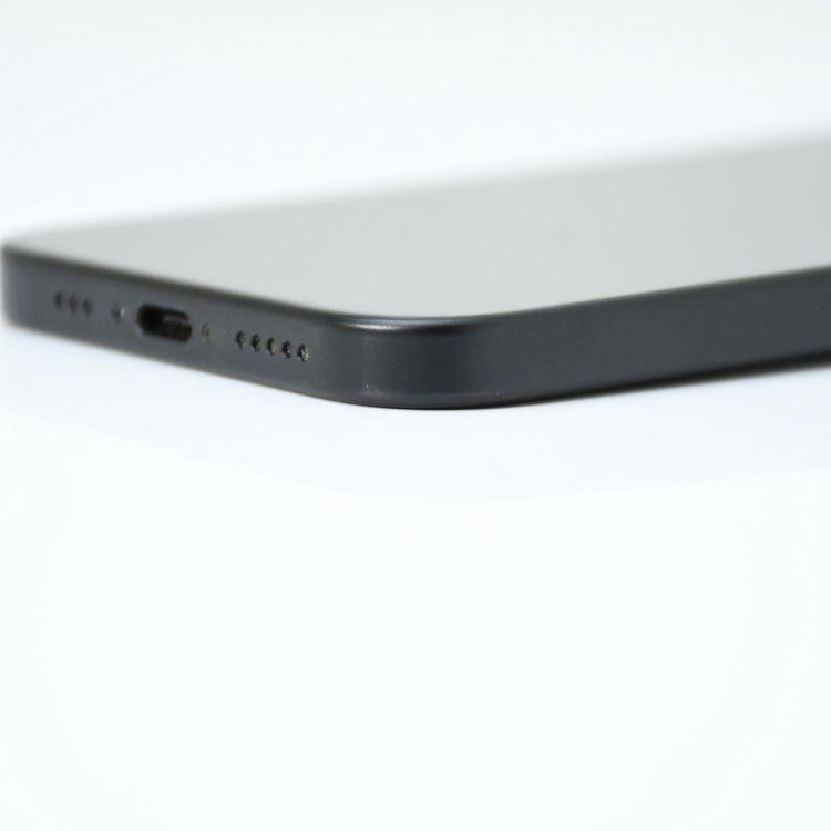 �ڽ����Хåƥ꡼87��۳�ŷ��Х��� SIM�ե꡼ iPhone15 128GB �֥�å�