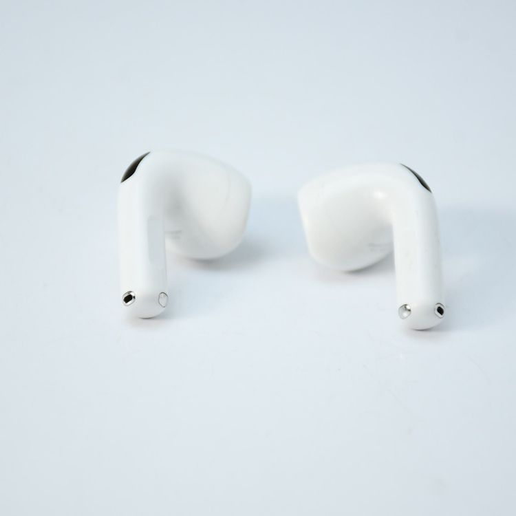 AirPods ��4���� A3055 �����ƥ��֥Υ�������󥻥�����