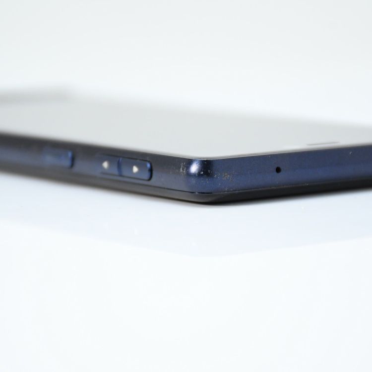 �ڱվ����ʡ�SIM���å������ SoftBank ����ץ륹�ޥ�5 A001SH