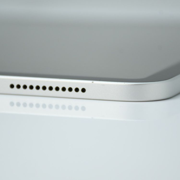 �ڥХåƥ꡼��������99���iPad ��10���� 256GB Wi-Fi��ǥ� ����С�