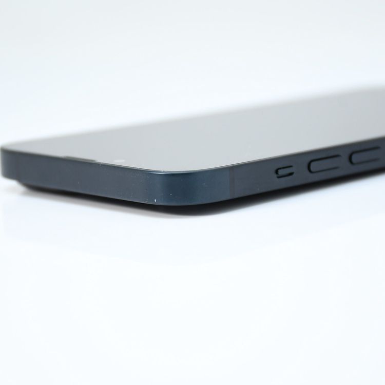 ڽХåƥ꡼89docomo SIMե꡼ iPhone12 64GB ֥å