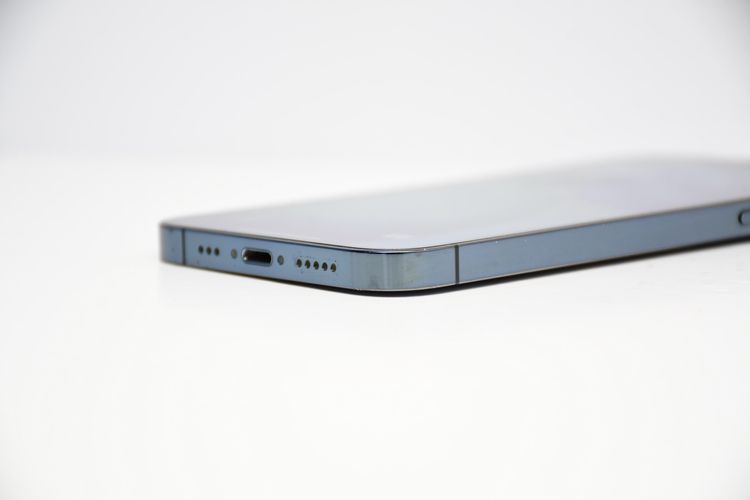 �ڱվ����ʡ���������86%��SIM�ե꡼iPhone12 Pro 128GB �ѥ��ե��å��֥롼