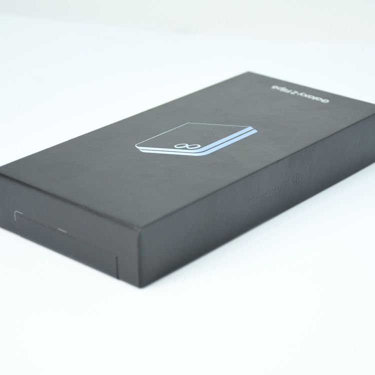 �ڿ���̤�����ʡ�docomo SIM�ե꡼ Galaxy Z Flip6 SC-54E �֥롼