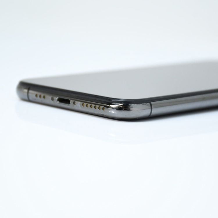 ��Face ID����󥯡�SIM�ե꡼ iPhone XS 64GB ���ڡ������쥤