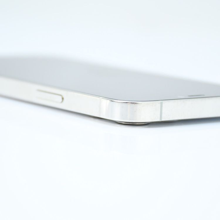 �ڱվ����ʡ�docomo SIM�ե꡼ iPhone 12 Pro 128GB ����С�