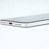 ڽХåƥ꡼ 87docomo SIMե꡼iPhone SE 3 64GB