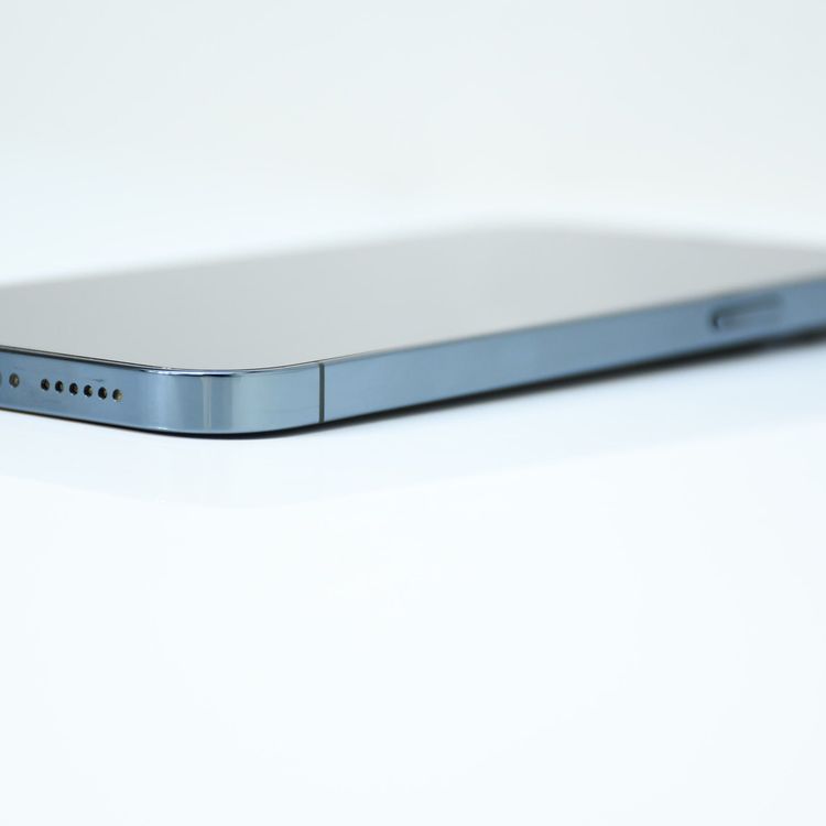 ����°�ʴ�����SIM�ե꡼ iPhone12 Pro Max 128GB �ѥ��ե��å��֥롼