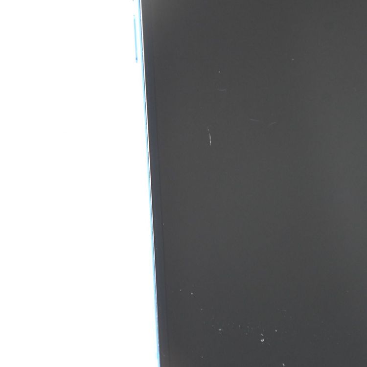 ڽХåƥ꡼81%SIMե꡼ iPhone13 256GB ֥롼