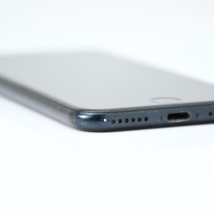 Touch ID󥯡SIMե꡼ iPhoneSE 裳 64GB ߥåɥʥ