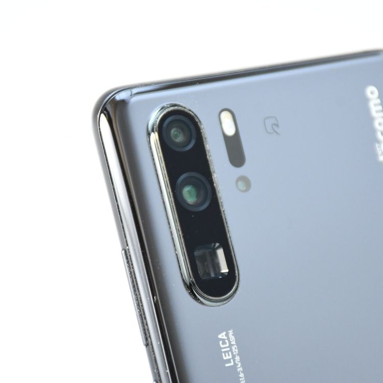 �ڱվ����ʡ�docomo SIM�ե꡼ HUAWEI P30 Pro 128GB �֥�å�