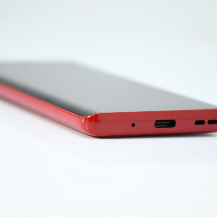 �����ʡ�SIM�ե꡼ Rakuten Hand 5G P780 128GB ����ॾ���å�