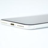 �ڽ����Хåƥ꡼�������� 82���SIM�ե꡼ iPhone SE �裲���� 64GB �ۥ磻��