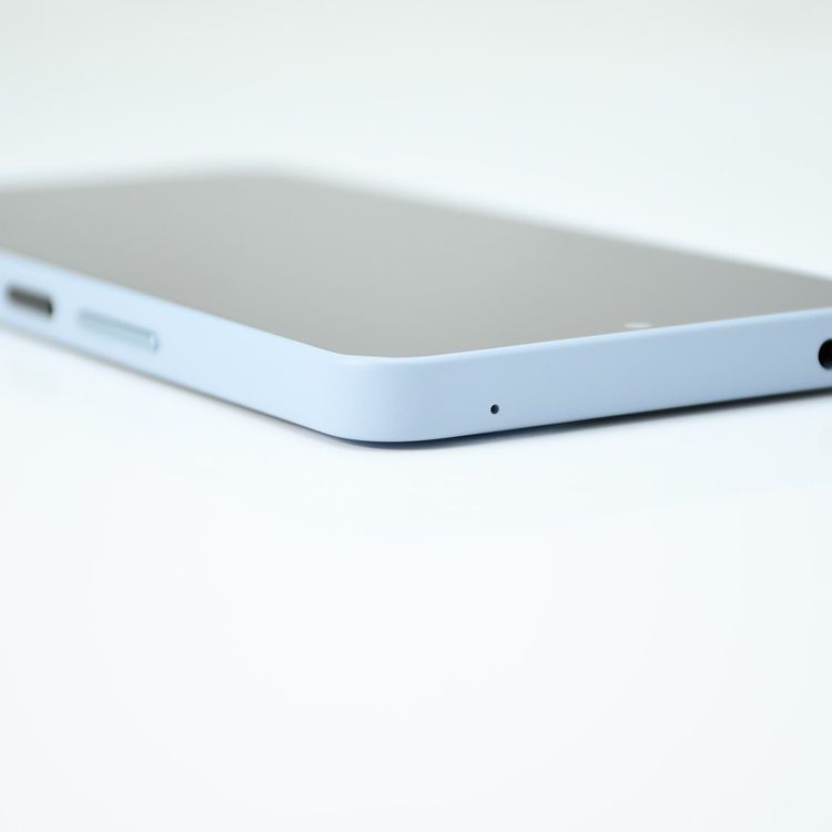 ڱվʡɹdocmo SIMե꡼ AQUOS wish4 SH-52E ֥롼